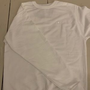 CHAMPION Crewneck New with Tags